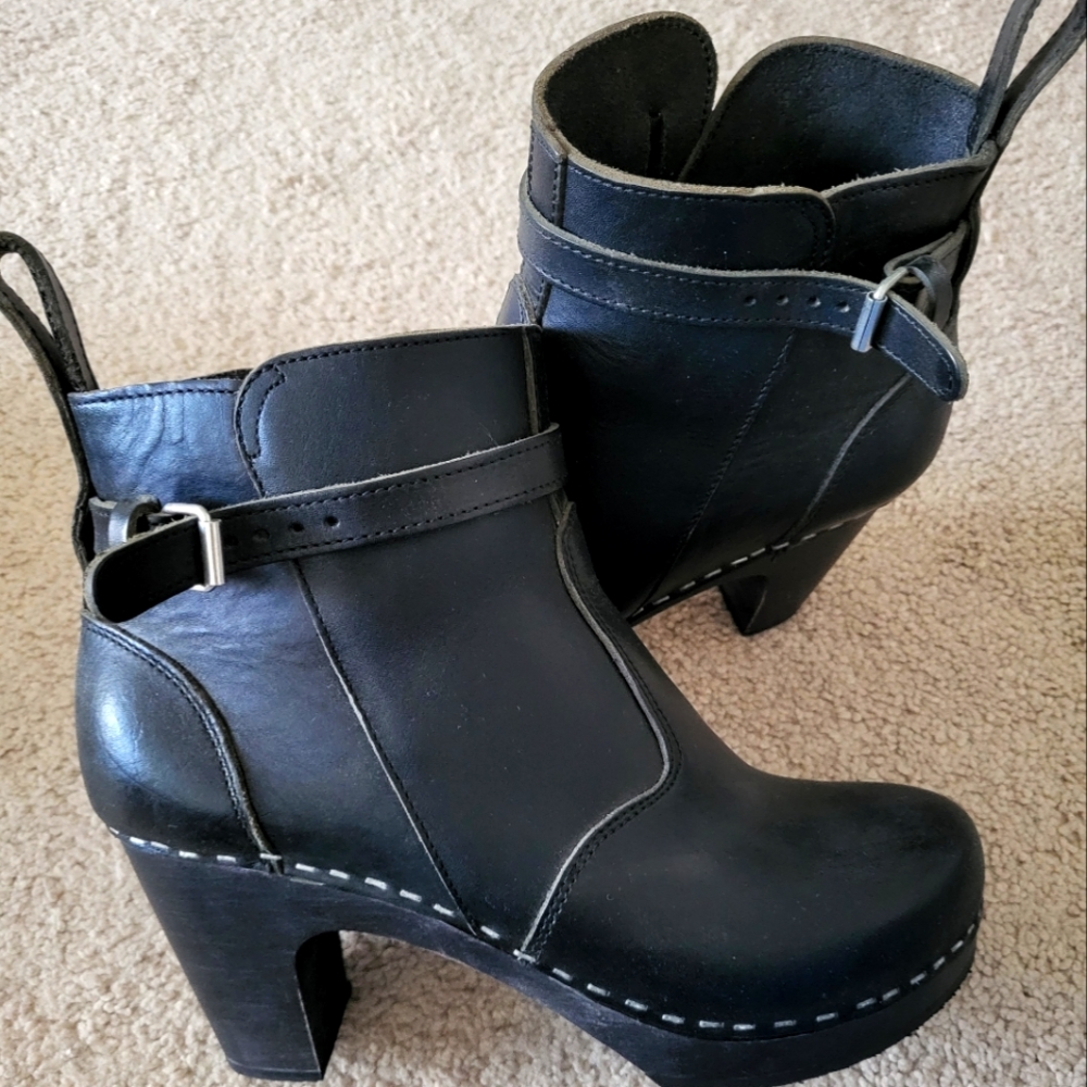 Swedish Hasbeens High Heeled Jodhpur black ankle boots